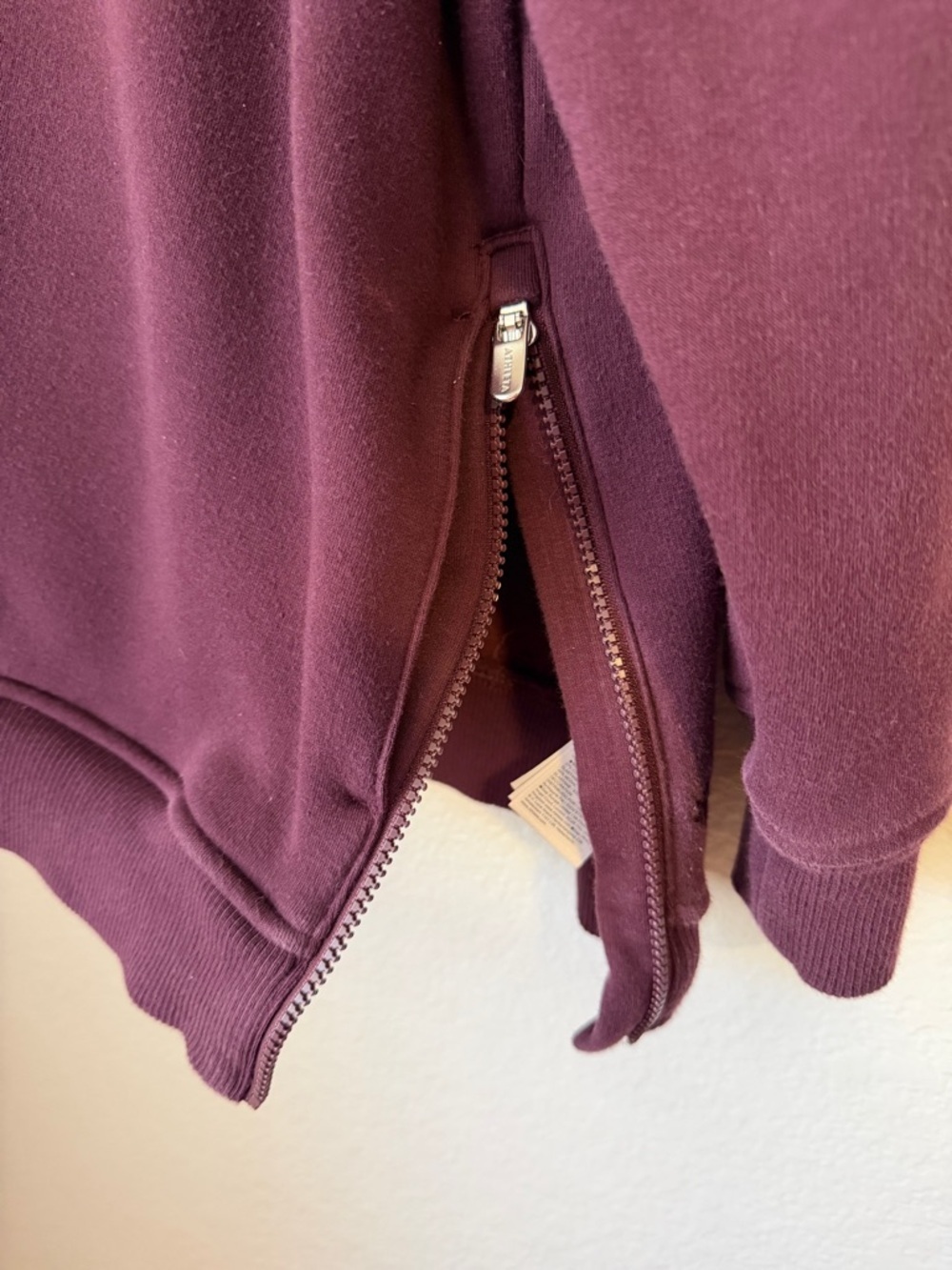 Athleta Cozy Karma 1/2 Zip Sweatshirt Maroon Burgundy Pullover Athleisure Large - Picture 5 of 8